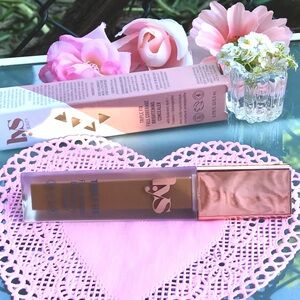 LYS Beauty Triple Fix Brightening Concealer in DPG1 mocha *BNIB